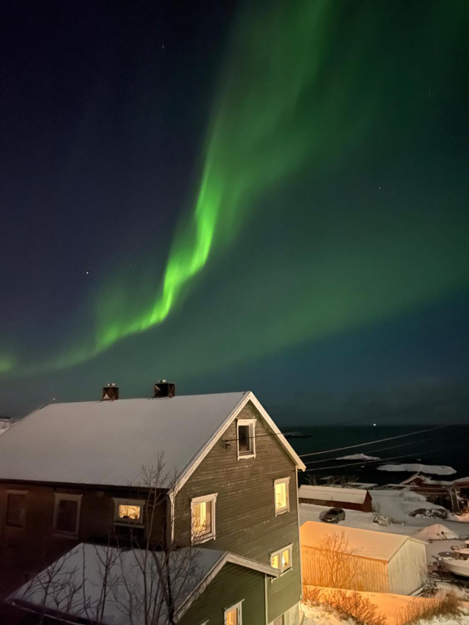 A, The Far End Of Lofoten, Top Apartment. Sørvågen Exterior foto